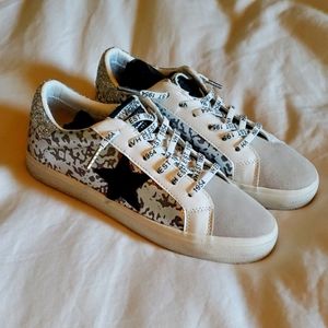 Vintage Havana Sneakers